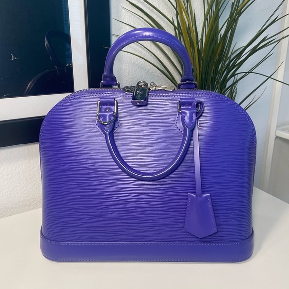 Louis Vuitton Handbags - Louis Vuitton Alma PM EPI Leather COA/Original Receipt